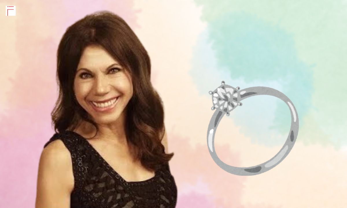 Theresa Nist’s New Ring Draws Attention in Video